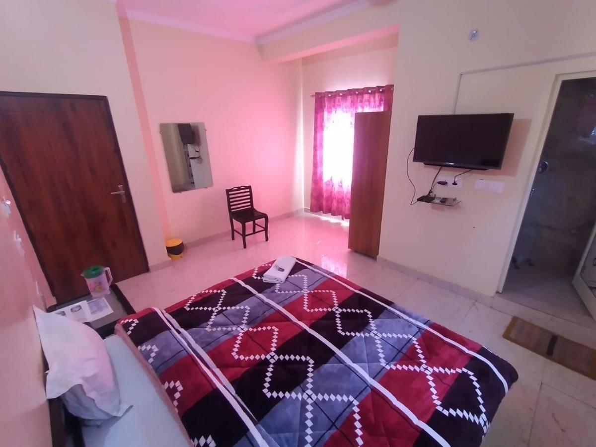 Hotel Govind Palace Ришикеш Экстерьер фото